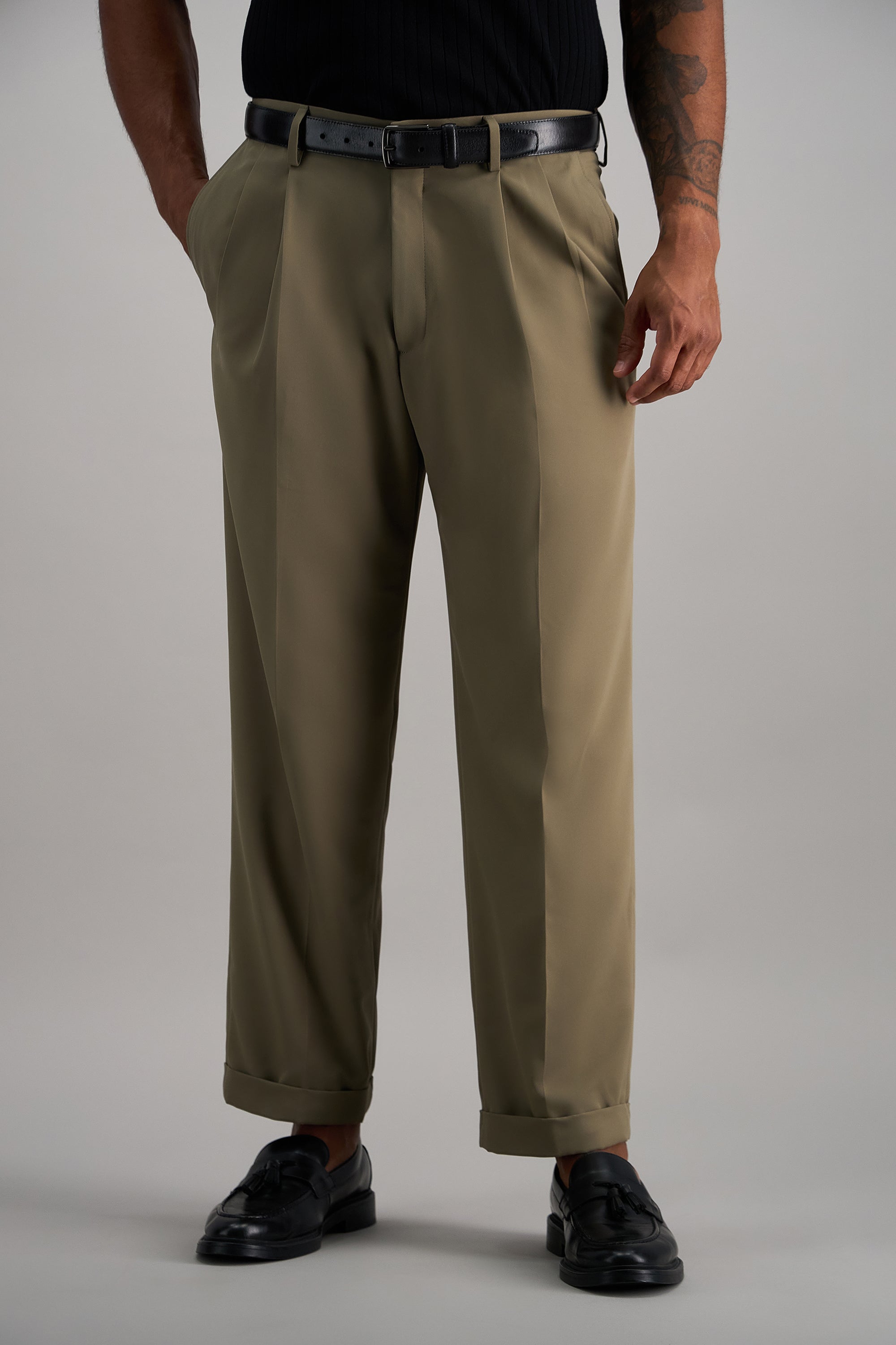 Haggar Mynx Gabardine Dress Pants, Pleated Front