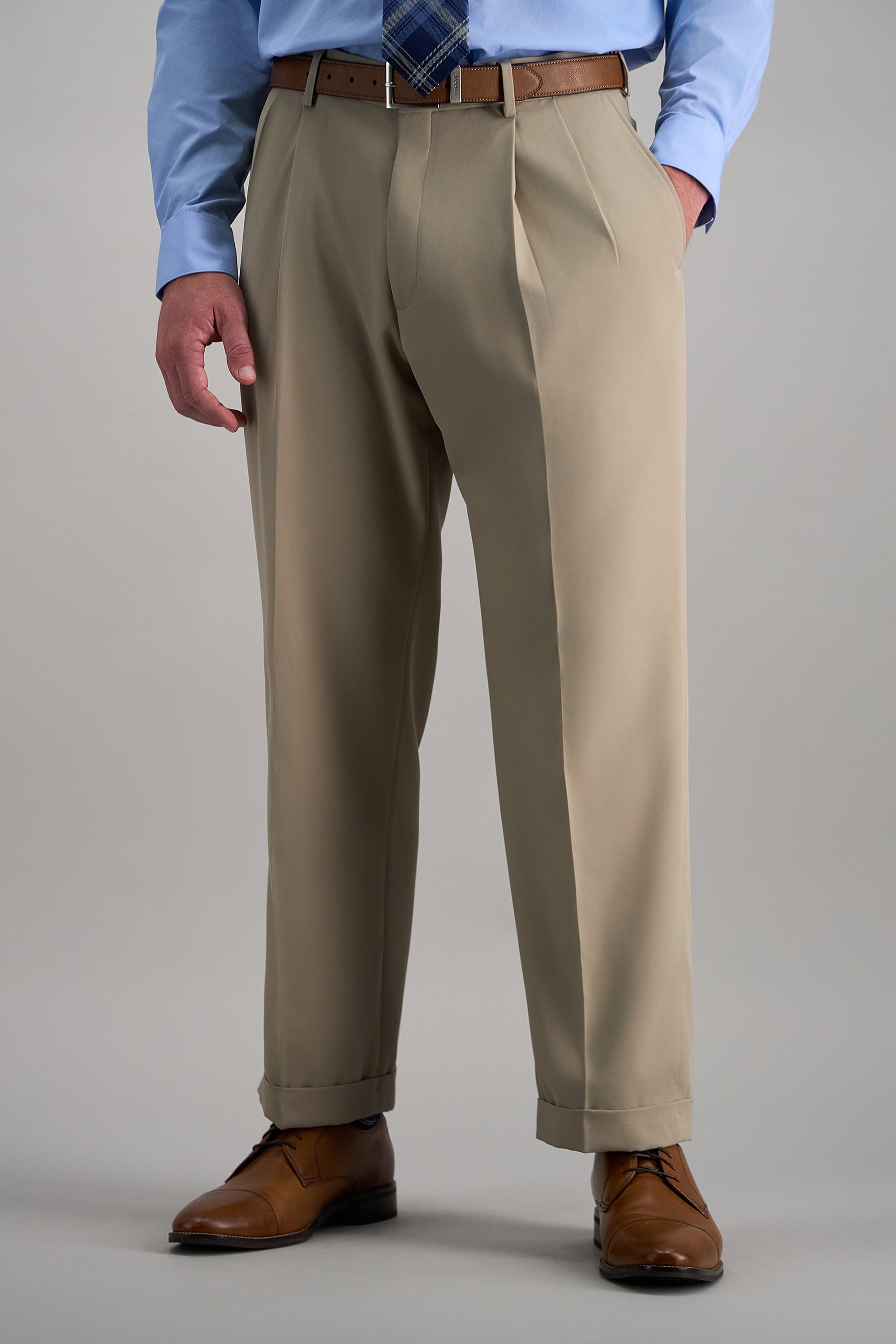 Haggar Mynx Gabardine Dress Pants, Pleated Front