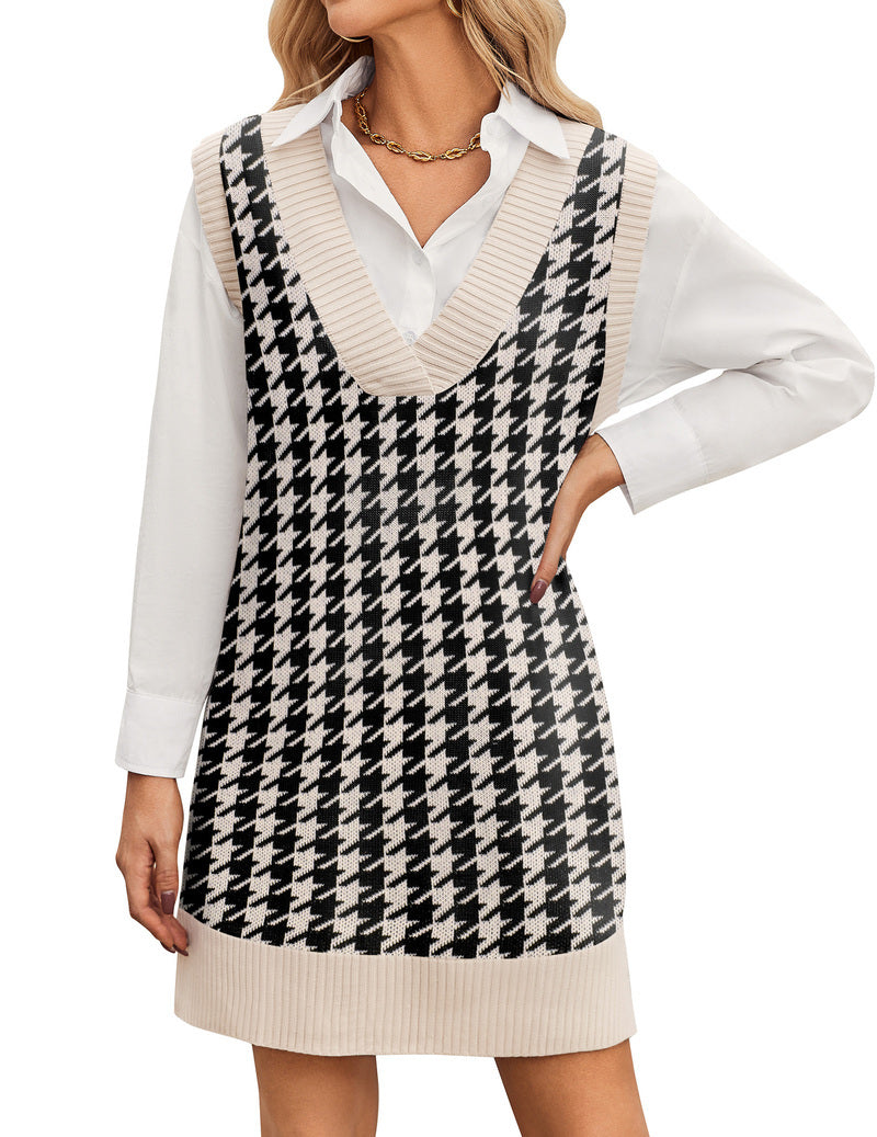 Zeagoo Women's Oversized Sweater Vest Dress V Neck Knit Pullover - Houndstooth Plaid Black S