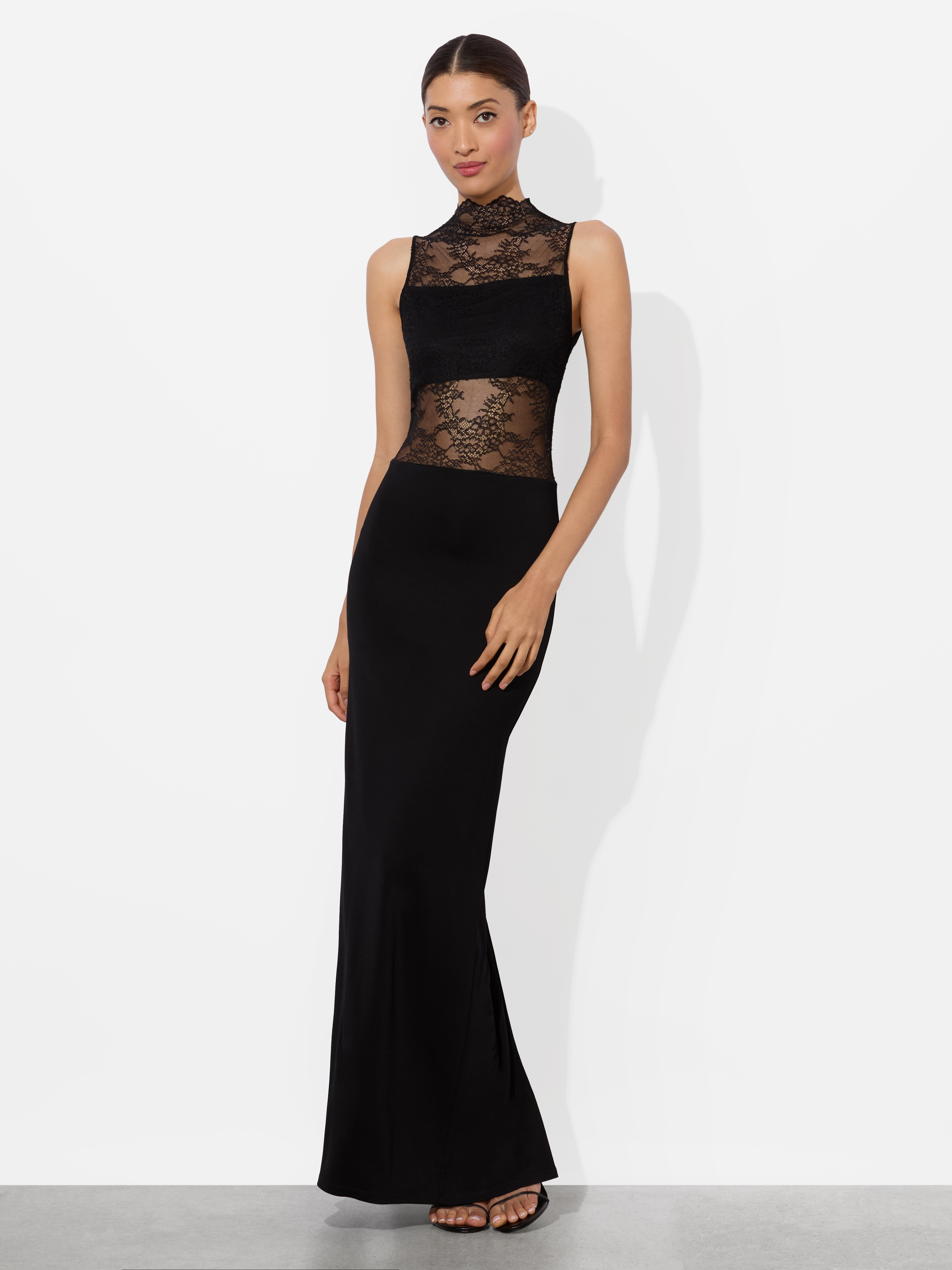 alice + olivia NICHOL LACE MAXI DRESS