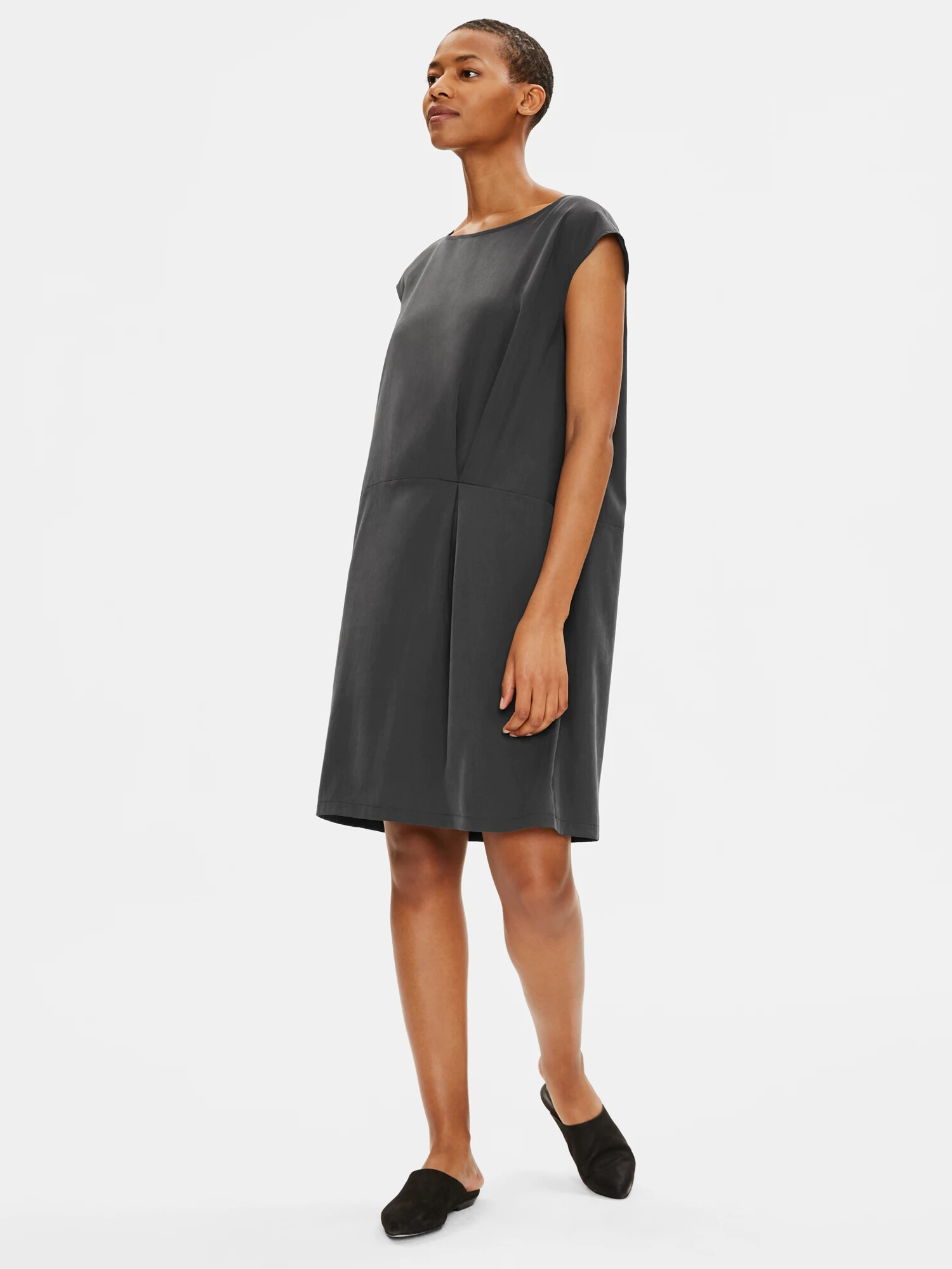 Sandwashed Tencel Pleated Dress