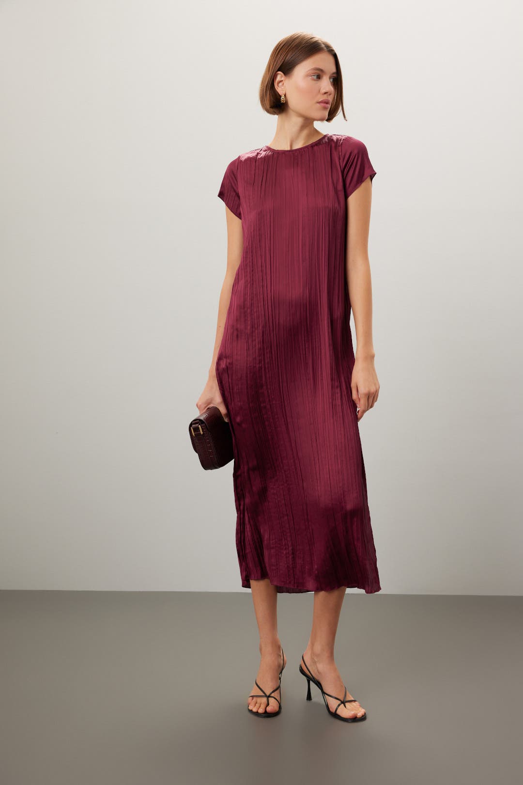 Madewell Short-Sleeve Slip Midi Dress in Pliss Purple