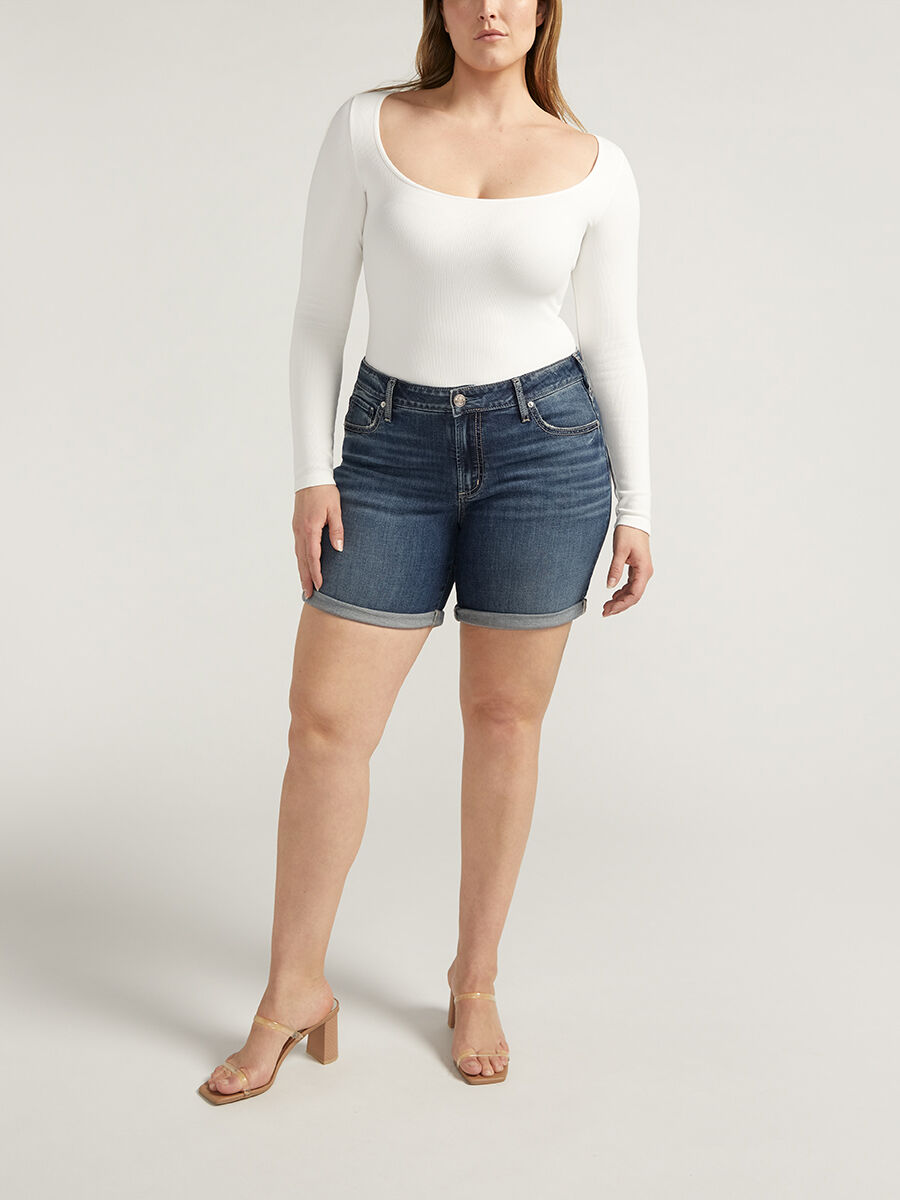 Women's Boyfriend Mid Rise Shorts Plus Size Indigo Size W by Silver Jeans