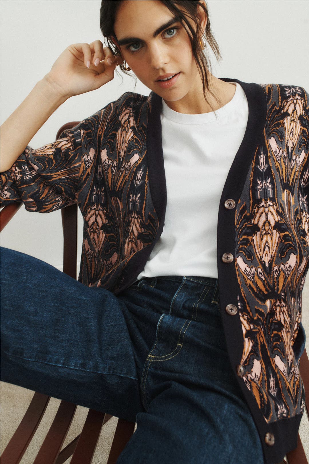 west of. Jocelyn Sweater Cardigan Multicolored-black-print