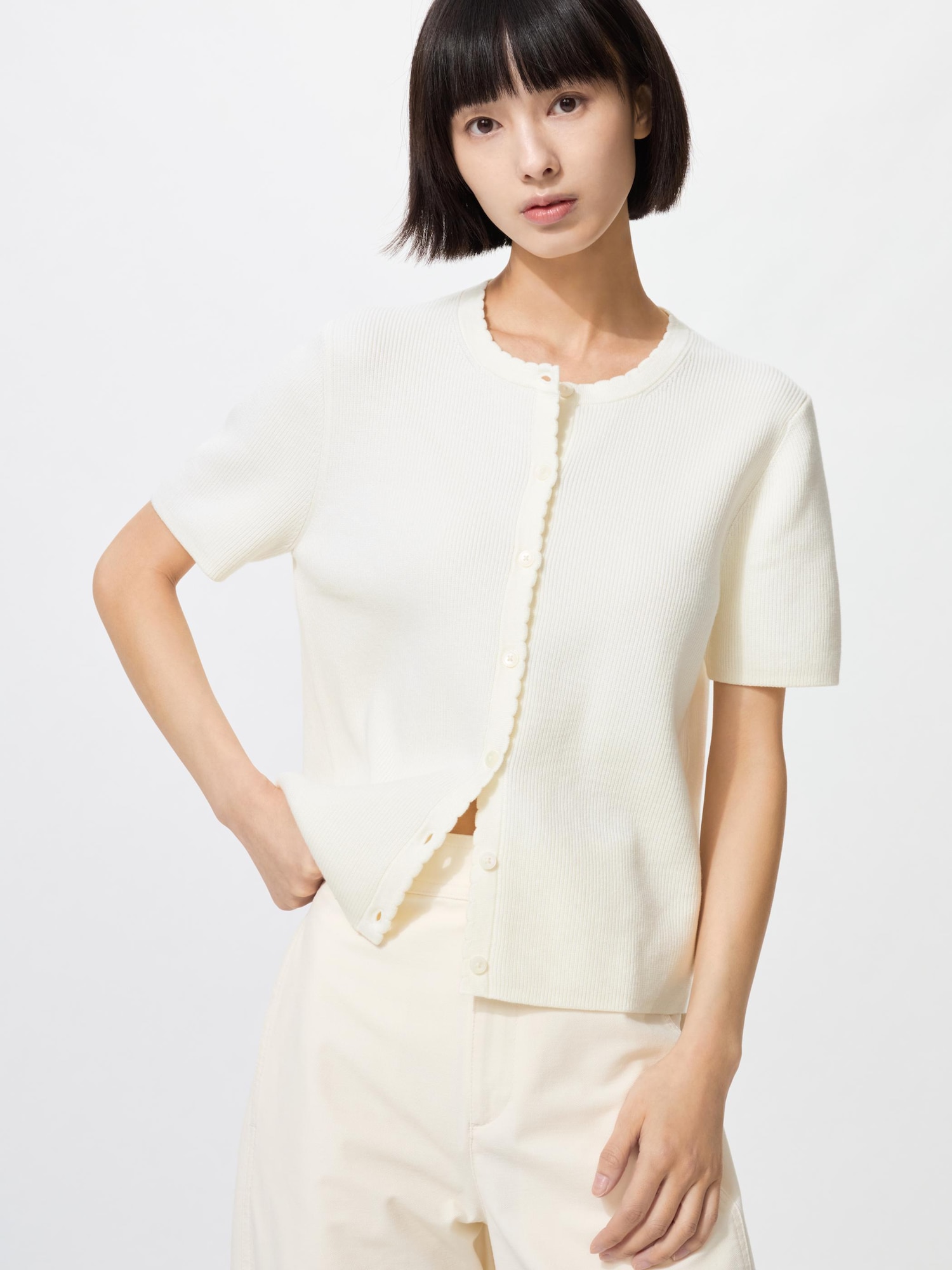 UNIQLO Women's Scalloped Cardigan, Off White, Small