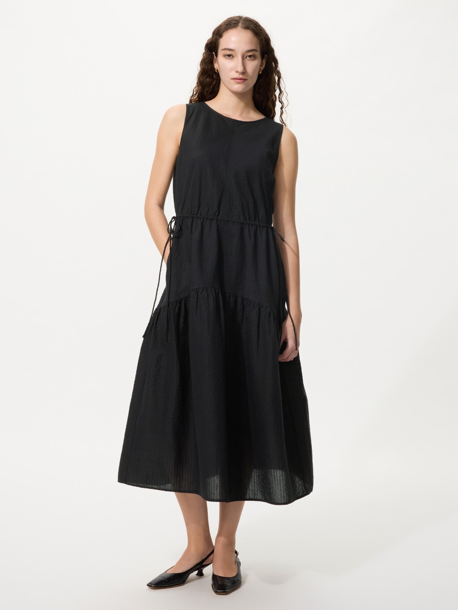 UNIQLO Women's Linen Blend Tiered Dress, Black