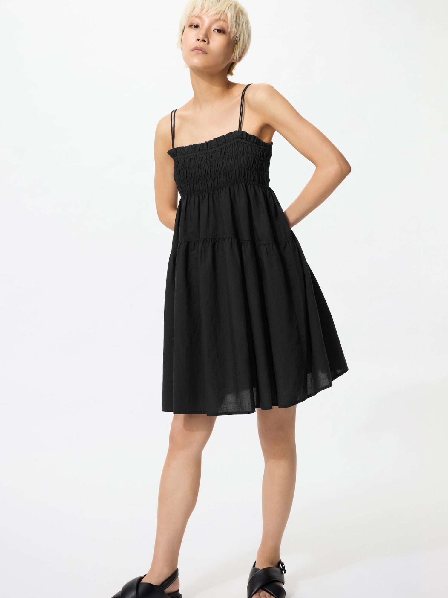 UNIQLO Women's Linen Blend Camisole Dress, Black, Small
