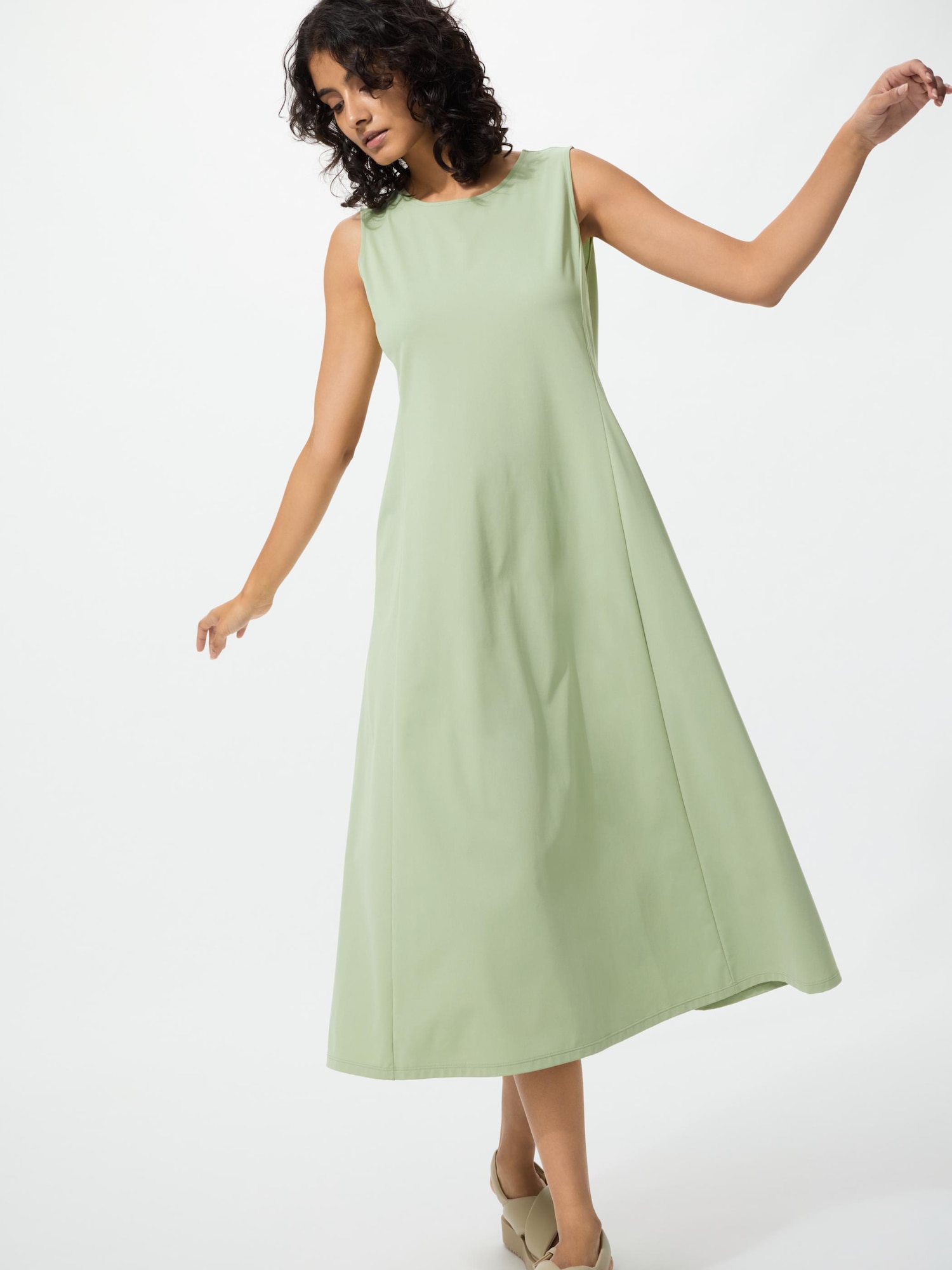 UNIQLO Women's Ultra Stretch AIRism Dress, Green, Medium