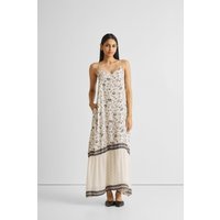Flowy Maxi Dress in Black Florals