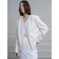 V-neck Point Button Blazer [Cream]