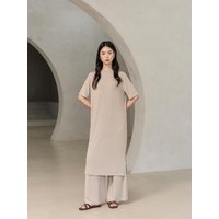 Pleated Round Neck Short Sleeve Dress VKOBE