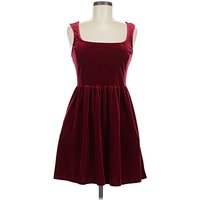 Old Navy Casual Dress - Fit & Flare: Burgundy Solid Pattern Dresses - Used