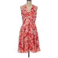 White House Black Market Cocktail Dress: Red Floral Pattern Dresses - Used - Size