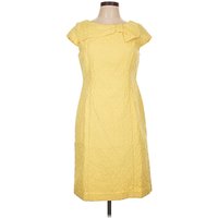 DressBarn Casual Dress - Sheath: Yellow Solid Pattern Dresses - Used - Size