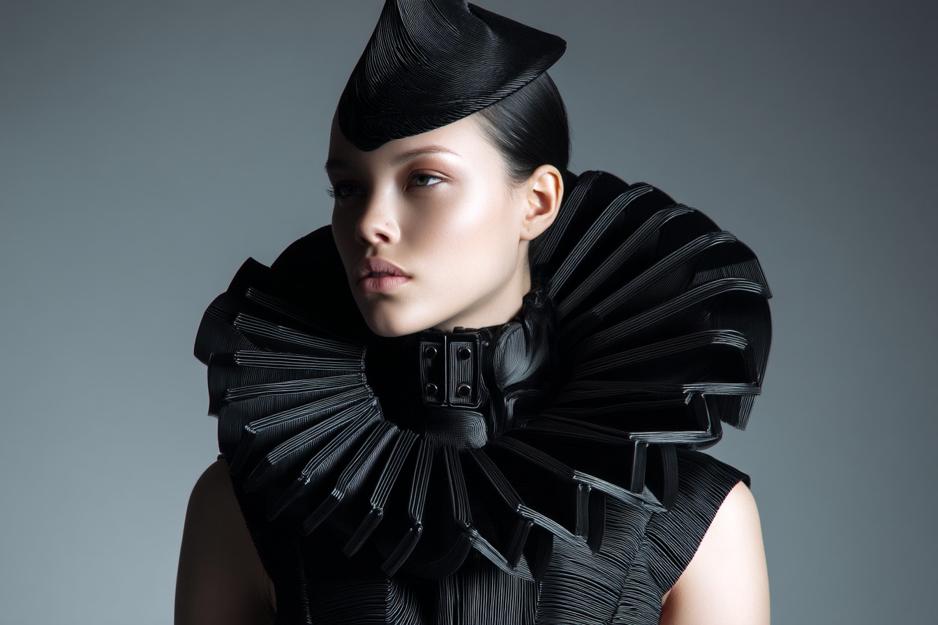 im1979_Fashion_Editors_Are_Abandoning_This_Major_Accessory_An_9cd10736-d46d-490e-bc55-aa836c2a7068_1