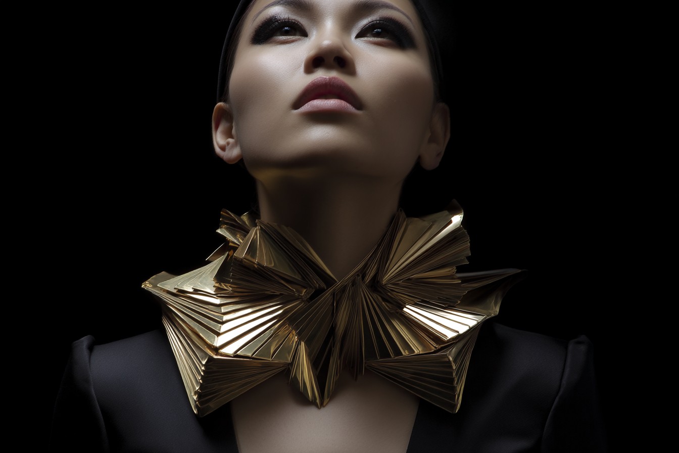 im1979_The_Unexpected_Accessory_Thats_Replacing_Statement_Nec_8f0c6cb3-5e41-4061-84d4-d2780fad97c5_2
