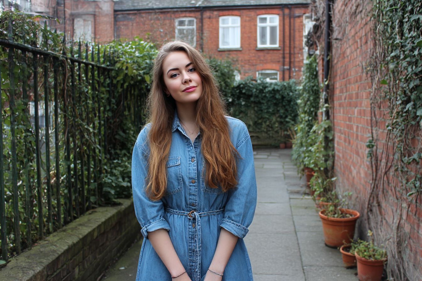 Denim_Dresses_Under_30_Harder_Working_Than_Youd_Think.womens__ea87b036-00e9-4ab1-b7ce-5e5a120ee089_1