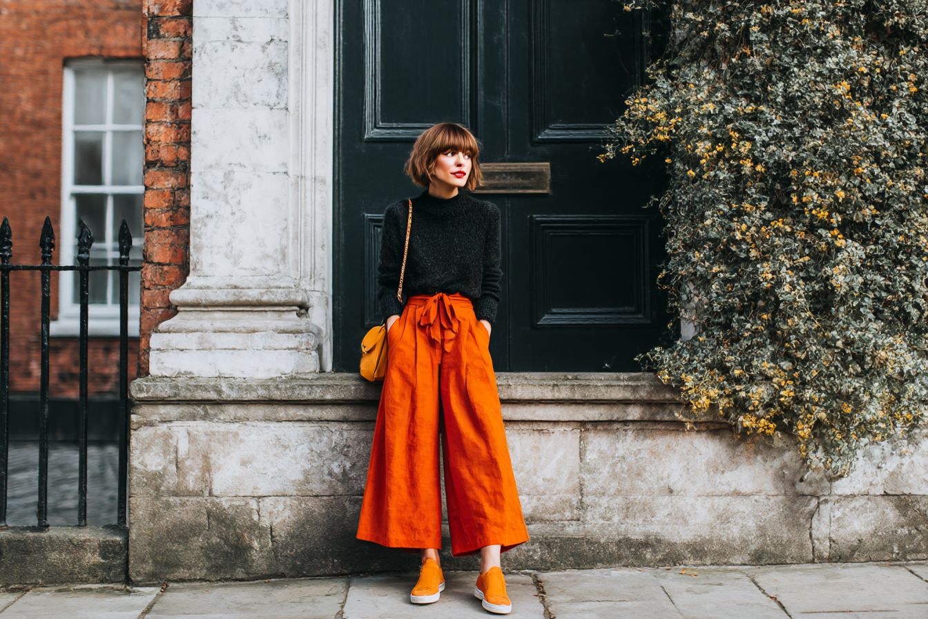 Wide_Leg_Trousers_Under_30_Comfort_That_Reads_as_Intention.wo_c21b78a7-8c6b-4db1-8e84-356aa65dce6b_1